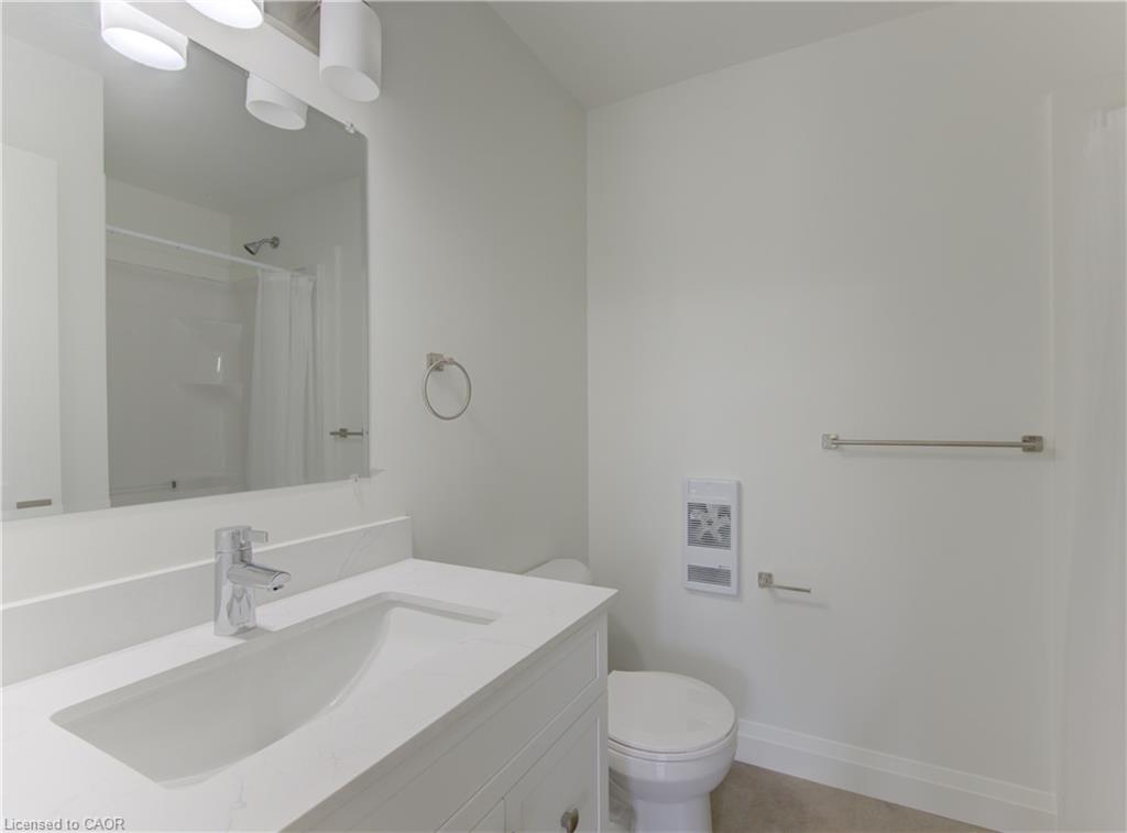 A-93 Kinzie Avenue Property Photo 10