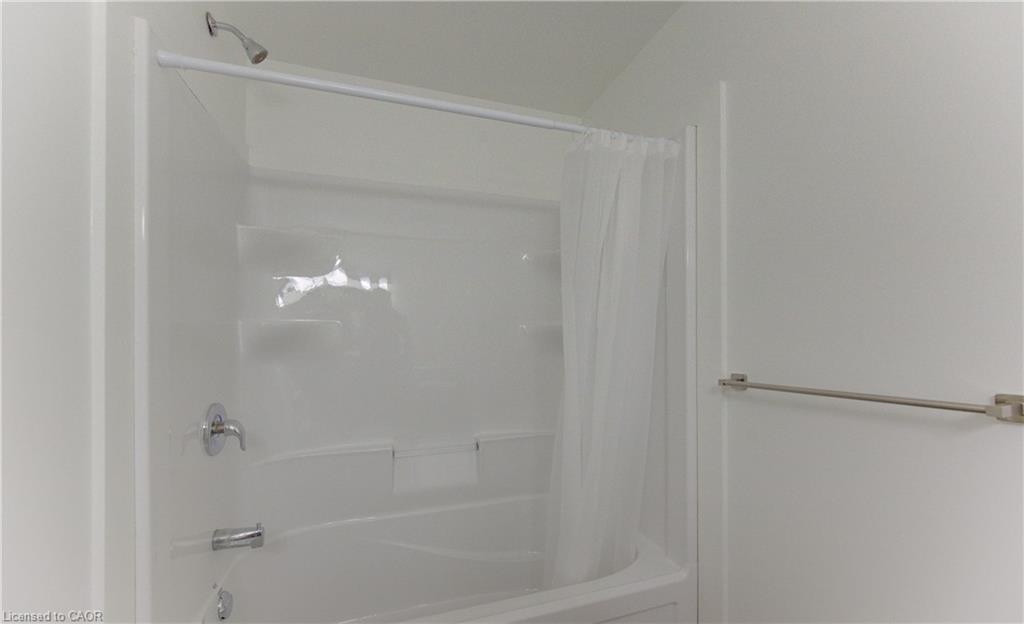 A-93 Kinzie Avenue Property Photo 12