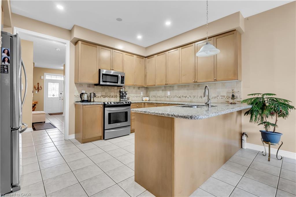 786 Fourth Line Property Photo 12