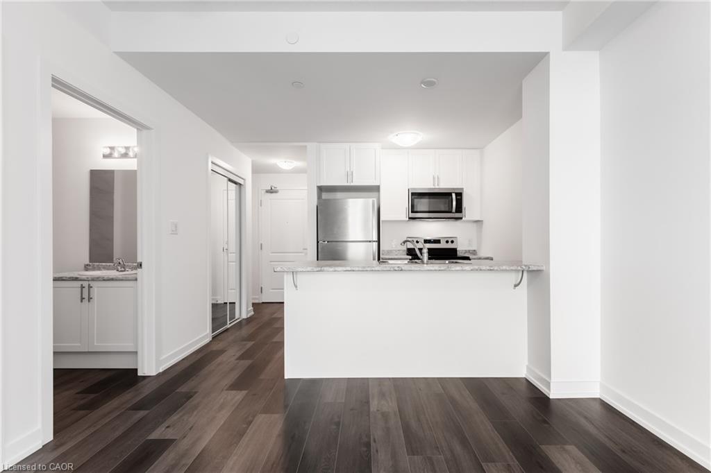 417-470 Dundas Street E Property Photo 7