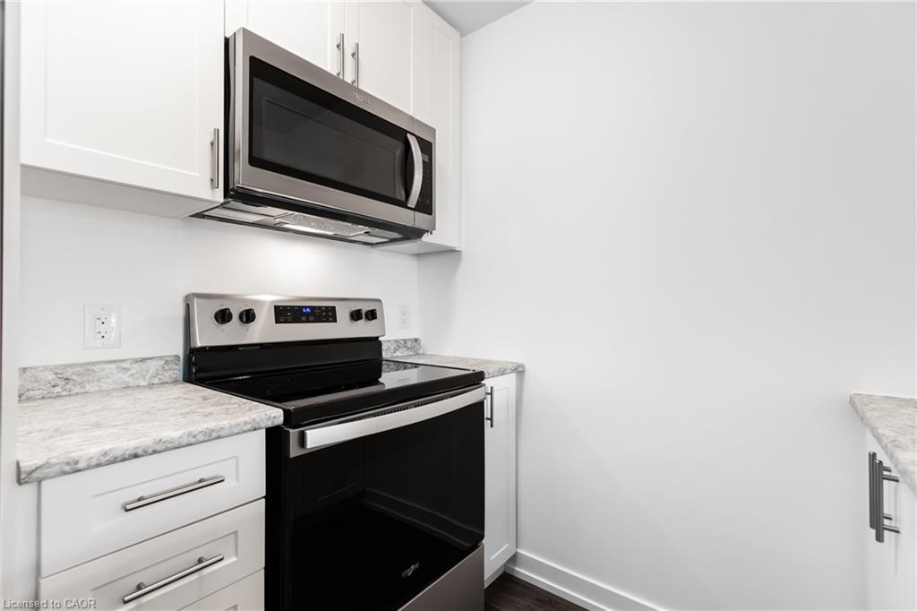 417-470 Dundas Street E Property Photo 9