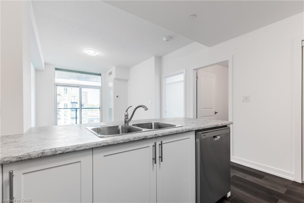 417-470 Dundas Street E Property Photo 10