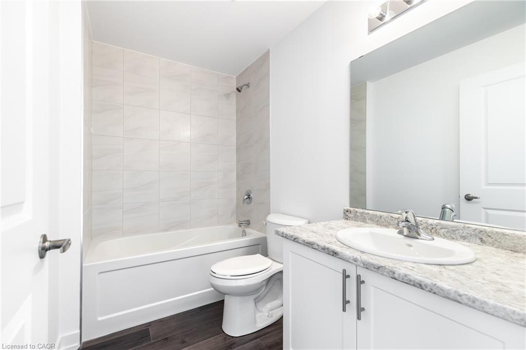 417-470 Dundas Street E Property Photo 21