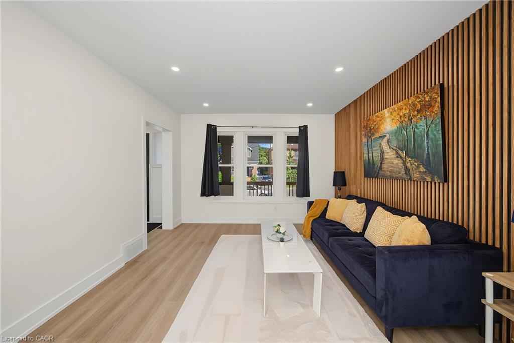 234 Balmoral Avenue S Property Photo 8