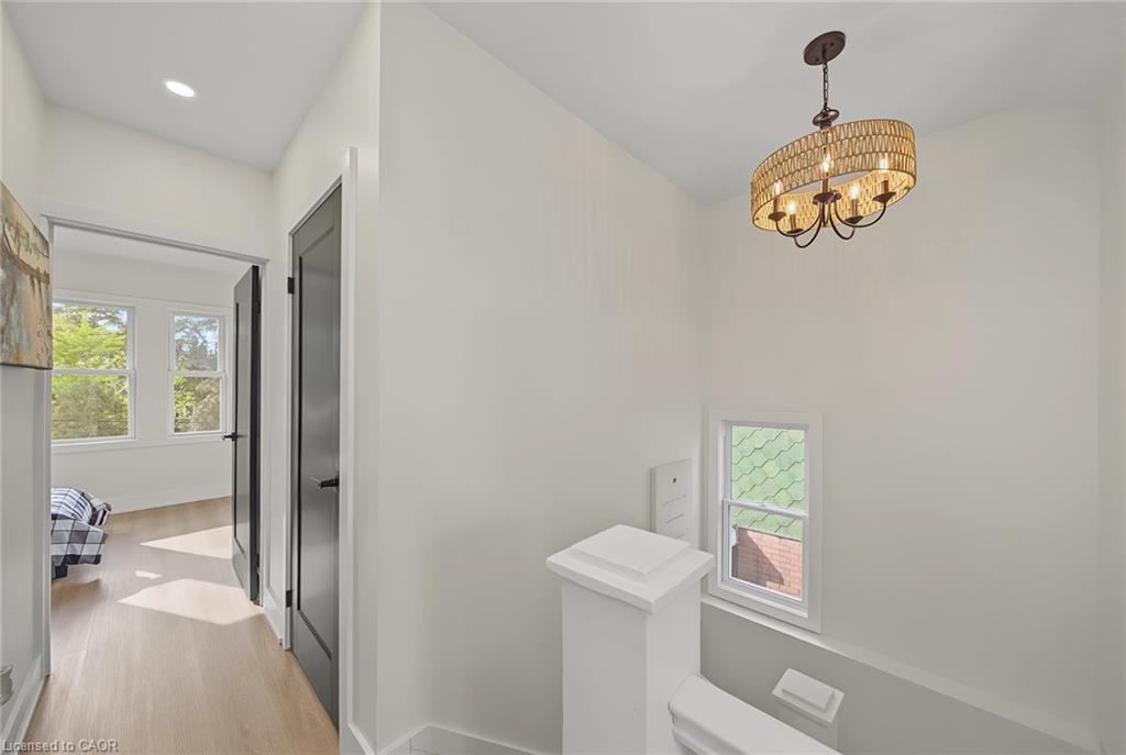 234 Balmoral Avenue S Property Photo 15