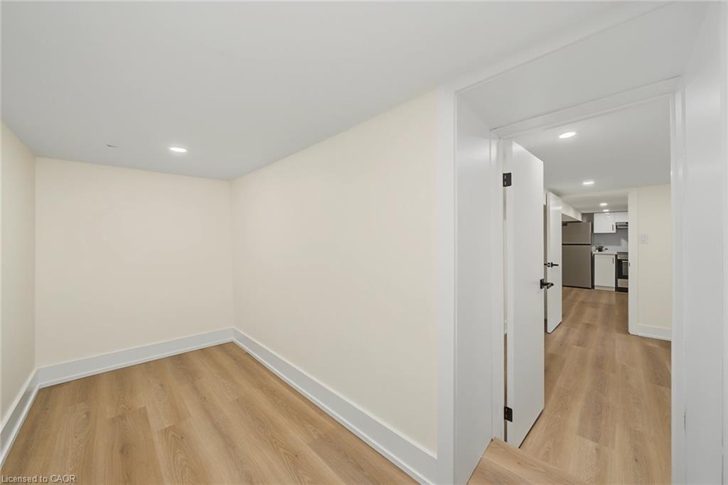 234 Balmoral Avenue S Property Photo 31