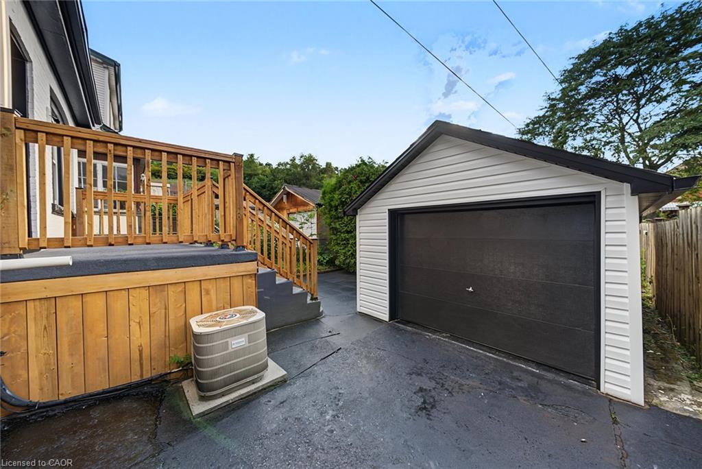 234 Balmoral Avenue S Property Photo 32