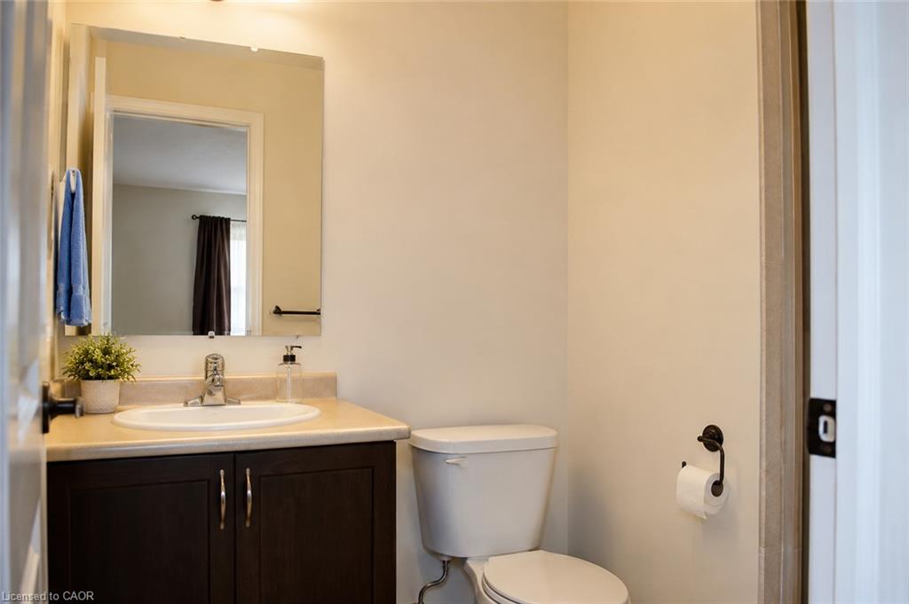 135 Chase Crescent Property Photo 11