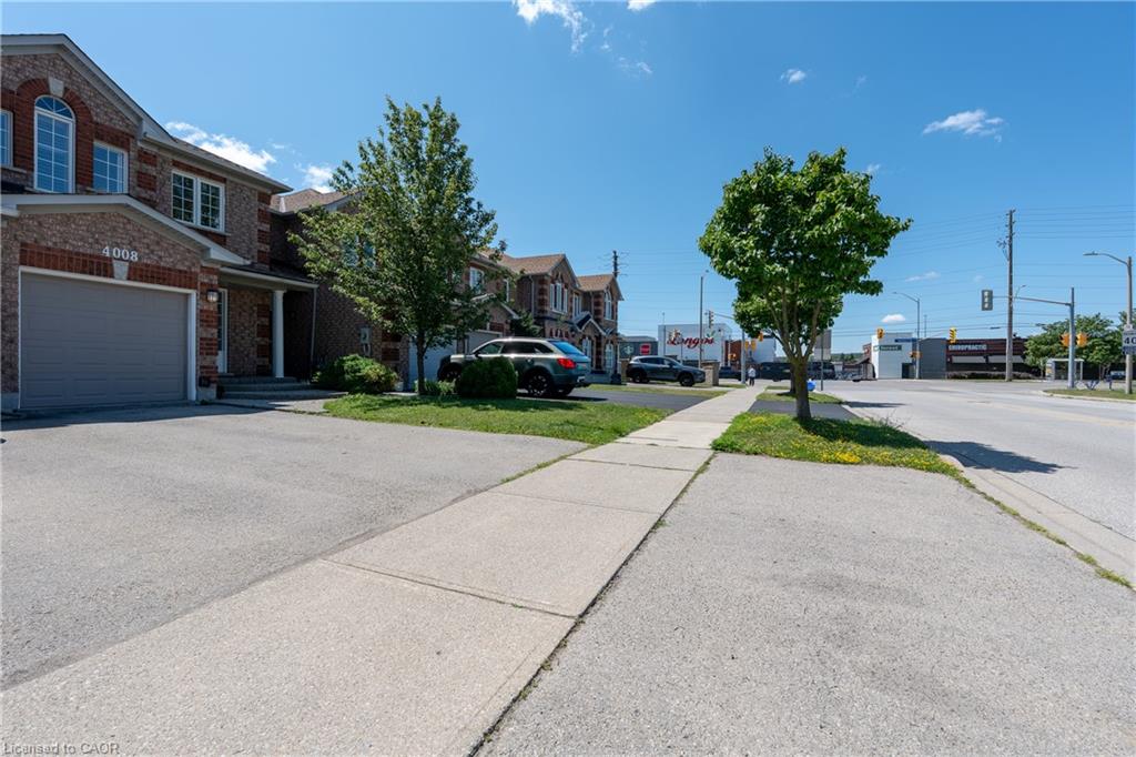 4008 Berton Avenue Property Photo 2