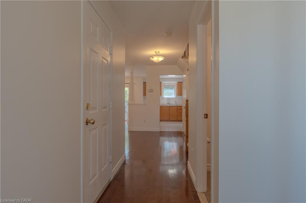 4008 Berton Avenue Property Photo 5