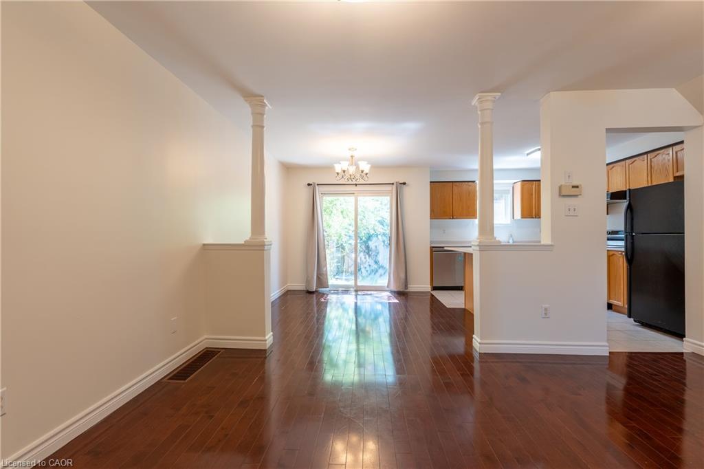 4008 Berton Avenue Property Photo 9