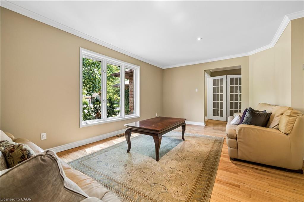 2285 Dunedin Road Property Photo 11