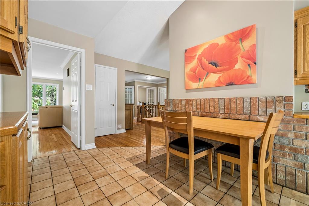 2285 Dunedin Road Property Photo 14