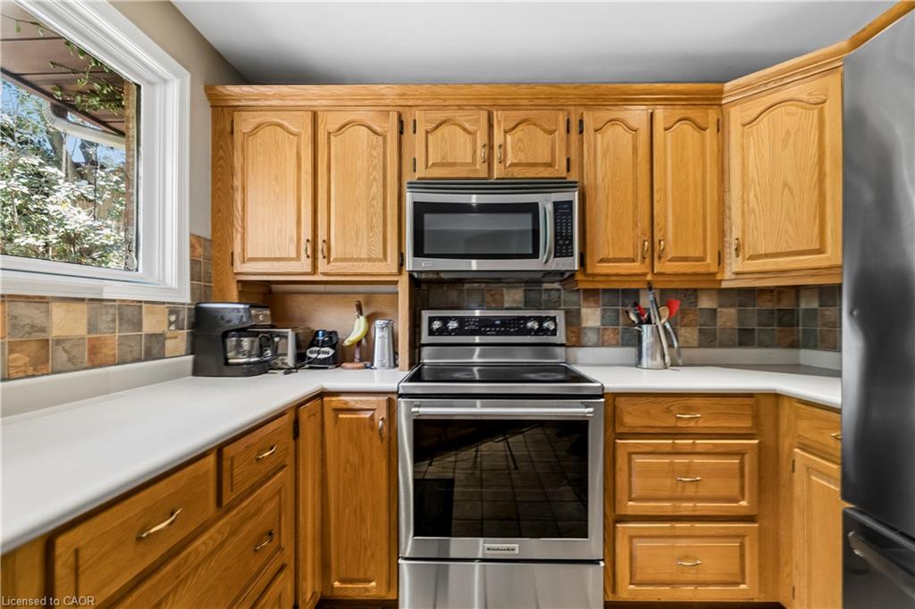 2285 Dunedin Road Property Photo 17