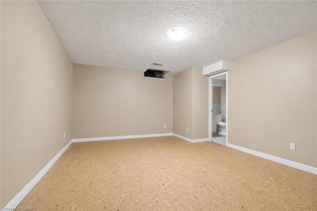 2285 Dunedin Road Property Photo 35