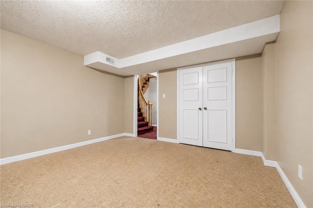 2285 Dunedin Road Property Photo 36