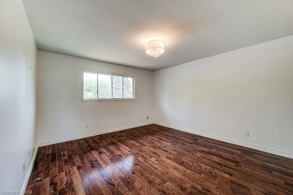 109 White Oak Place Property Photo 15