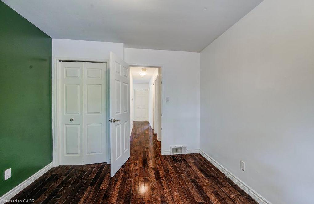 109 White Oak Place Property Photo 23
