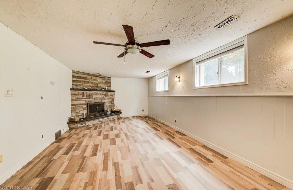 109 White Oak Place Property Photo 31
