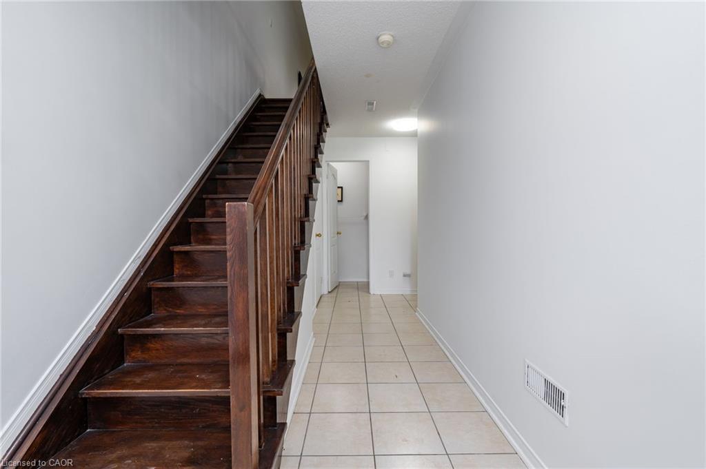 103 John Street Property Photo 6