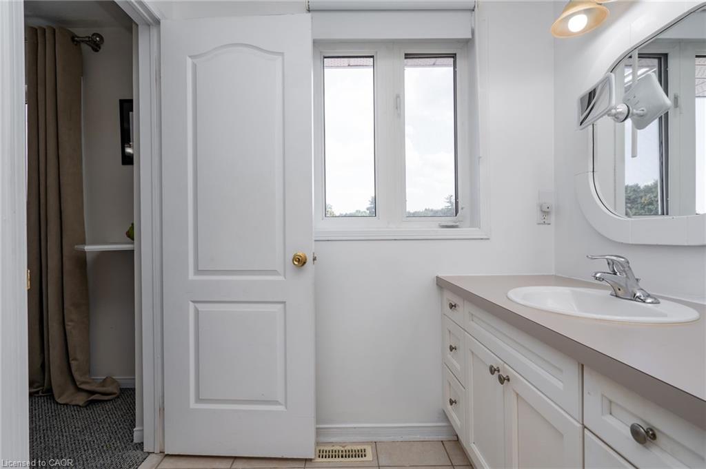 103 John Street Property Photo 38