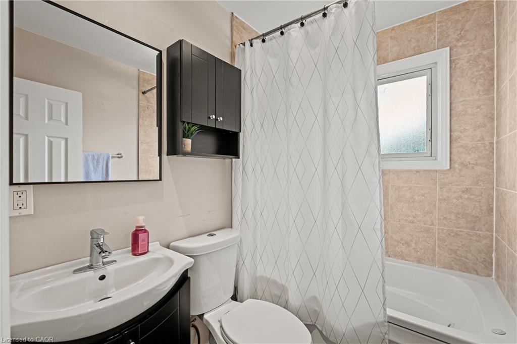 35 Kinsey Street Property Photo 20