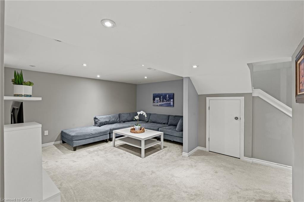 35 Kinsey Street Property Photo 23