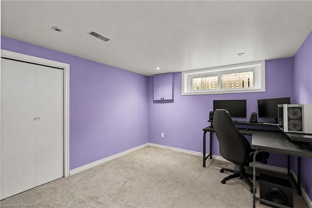 35 Kinsey Street Property Photo 24
