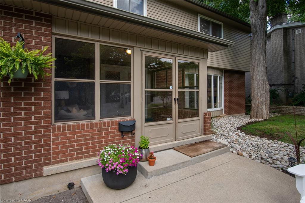51 Murrayhill Court Property Photo 3