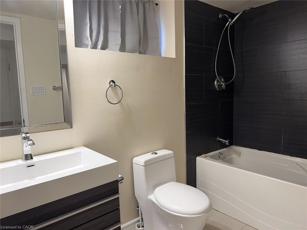 1107 Mohawk Road E Property Photo 11