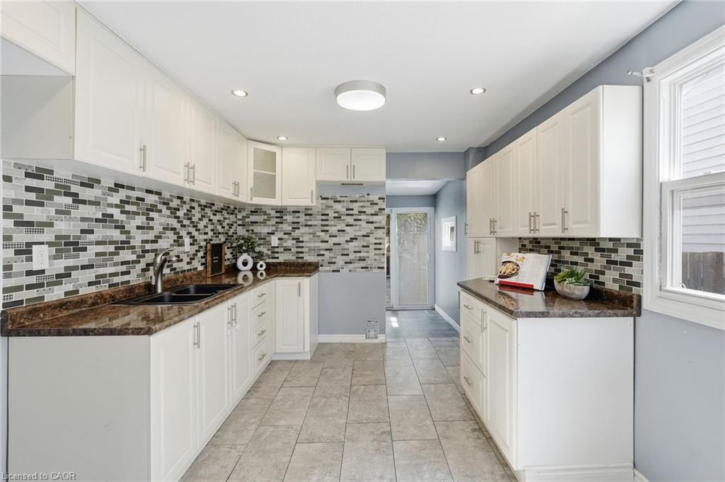 53 Dalhousie Avenue Property Photo 9