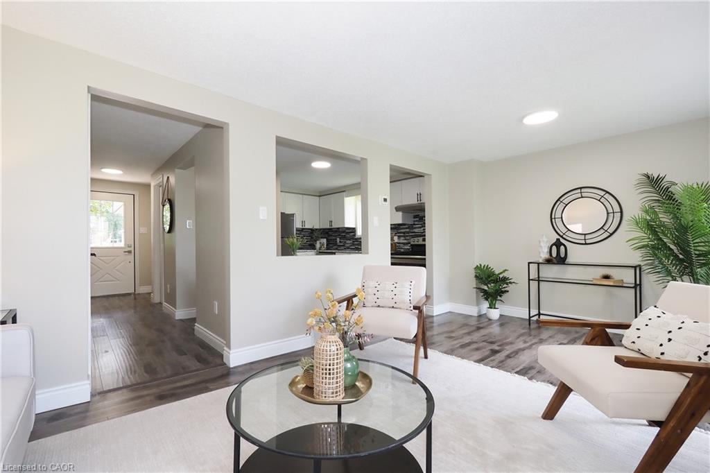 495 Misty Crescent Property Photo 10