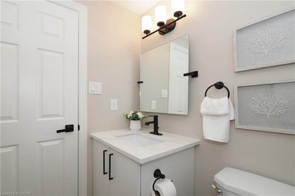 495 Misty Crescent Property Photo 32