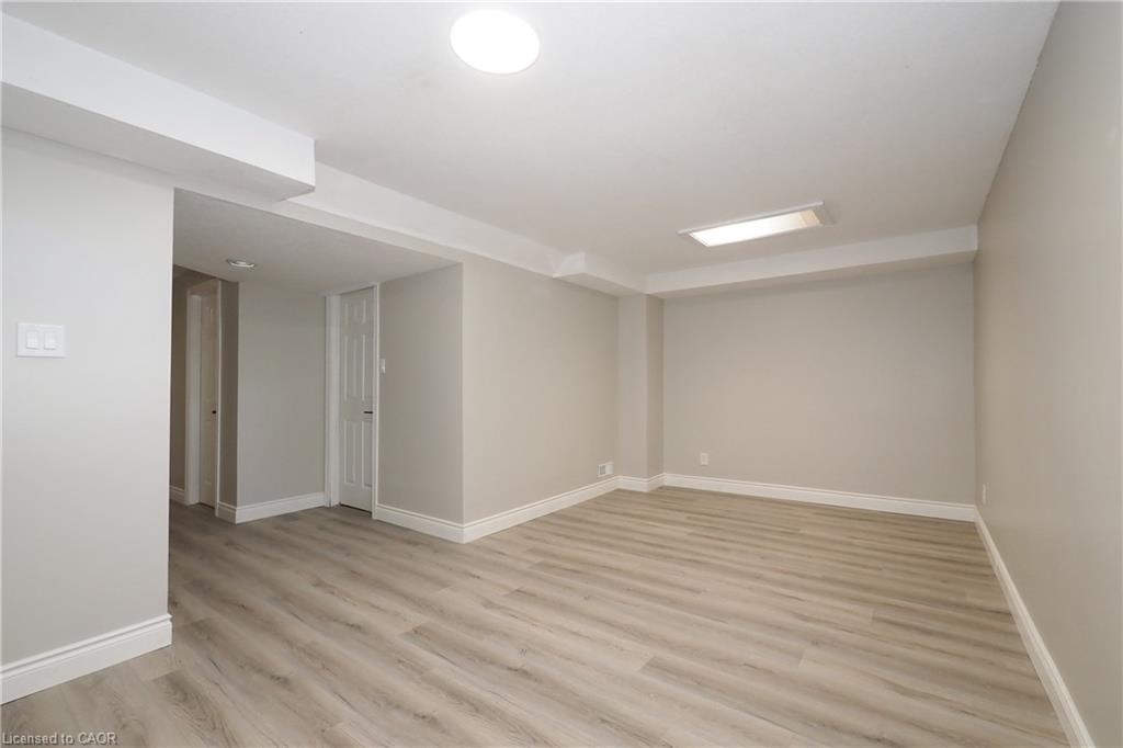 495 Misty Crescent Property Photo 38