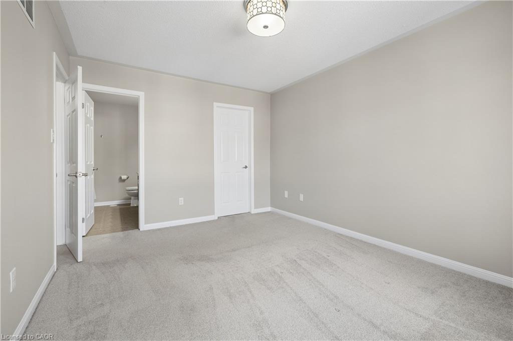 222 Septimus Heights Property Photo 37