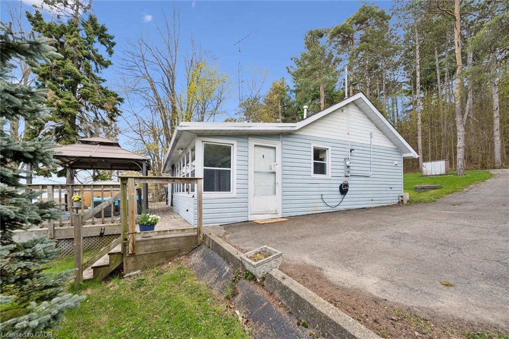335 Third Street Property Photo 7