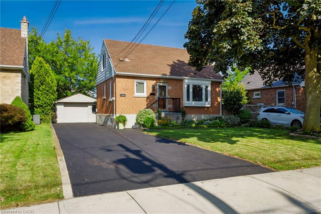164 Charlotte Street Property Photo 1