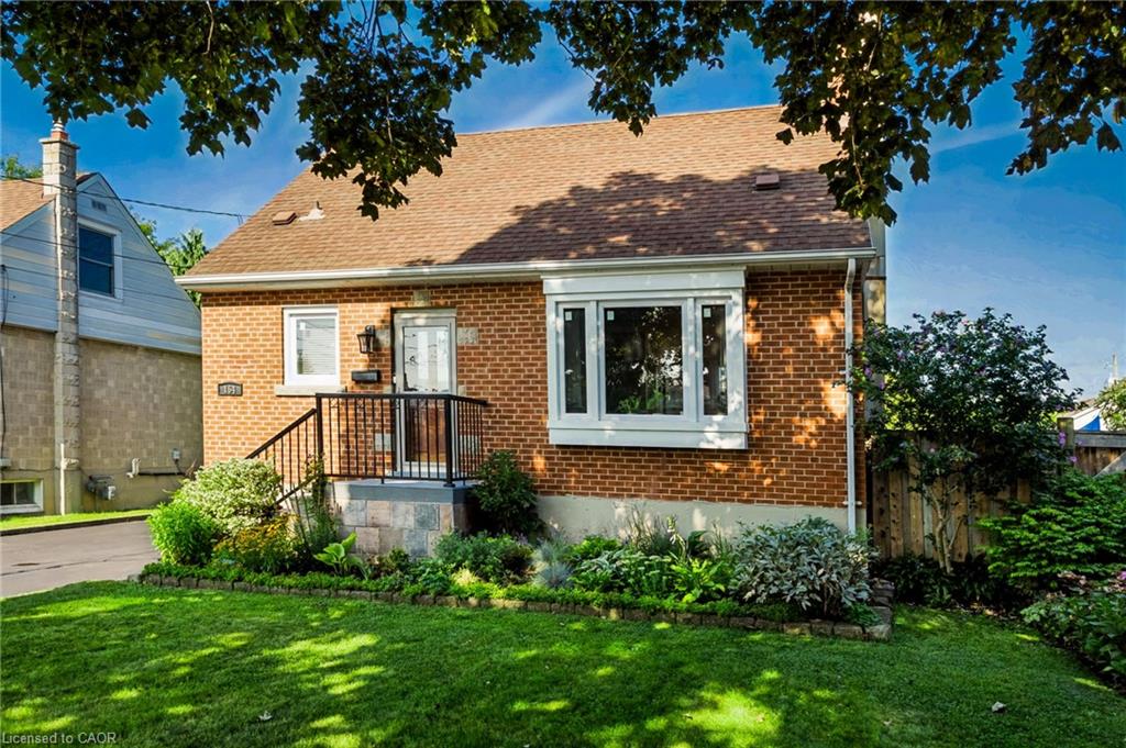164 Charlotte Street Property Photo 3