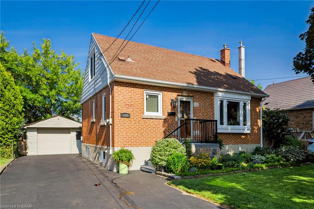 164 Charlotte Street Property Photo 4