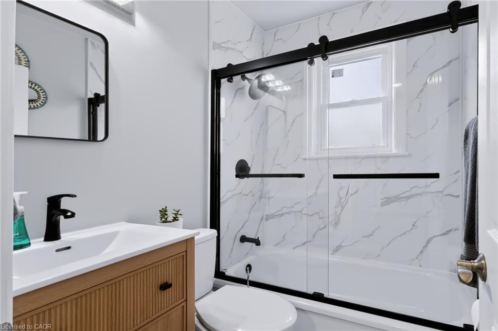 164 Charlotte Street Property Photo 19