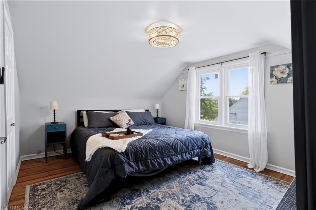 164 Charlotte Street Property Photo 25