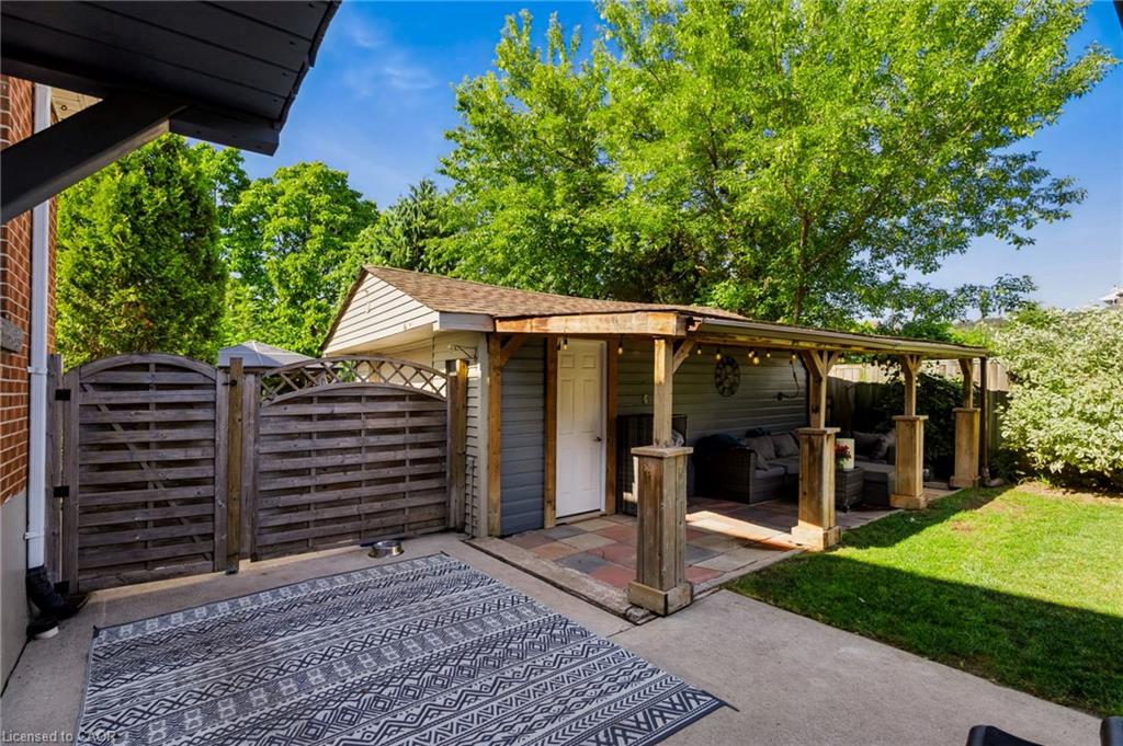 164 Charlotte Street Property Photo 44