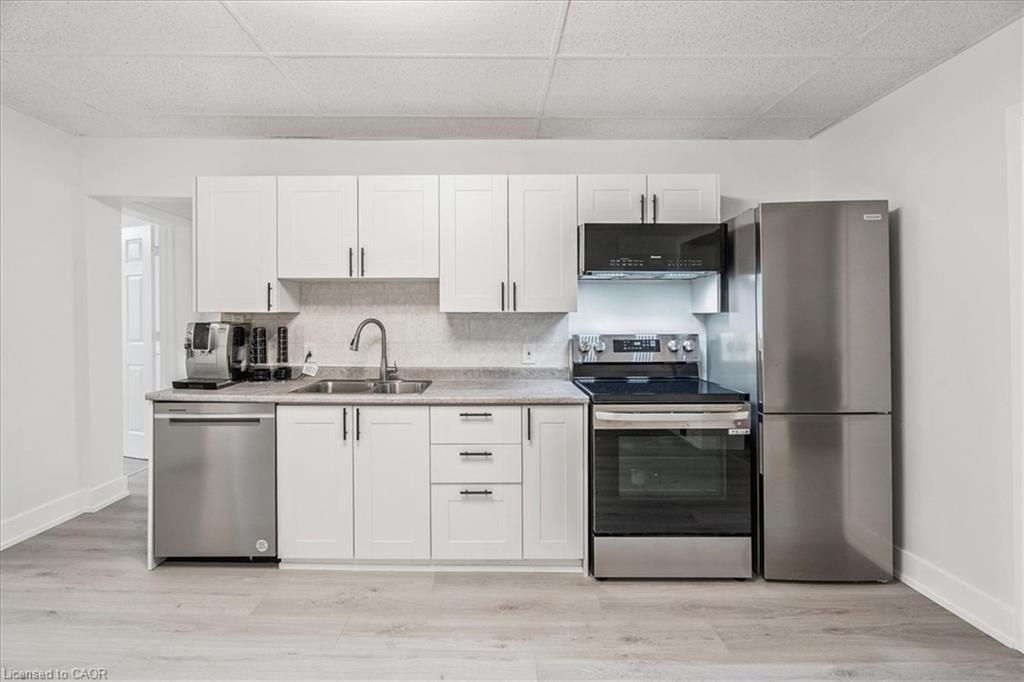 183 Market Street Property Photo 11