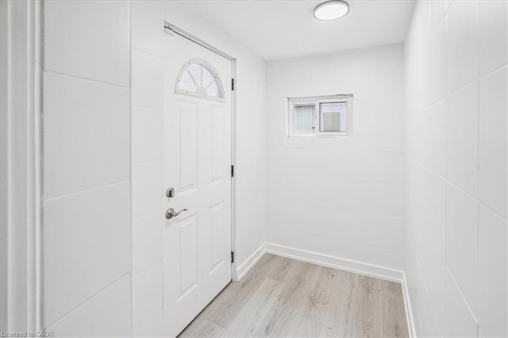 183 Market Street Property Photo 13