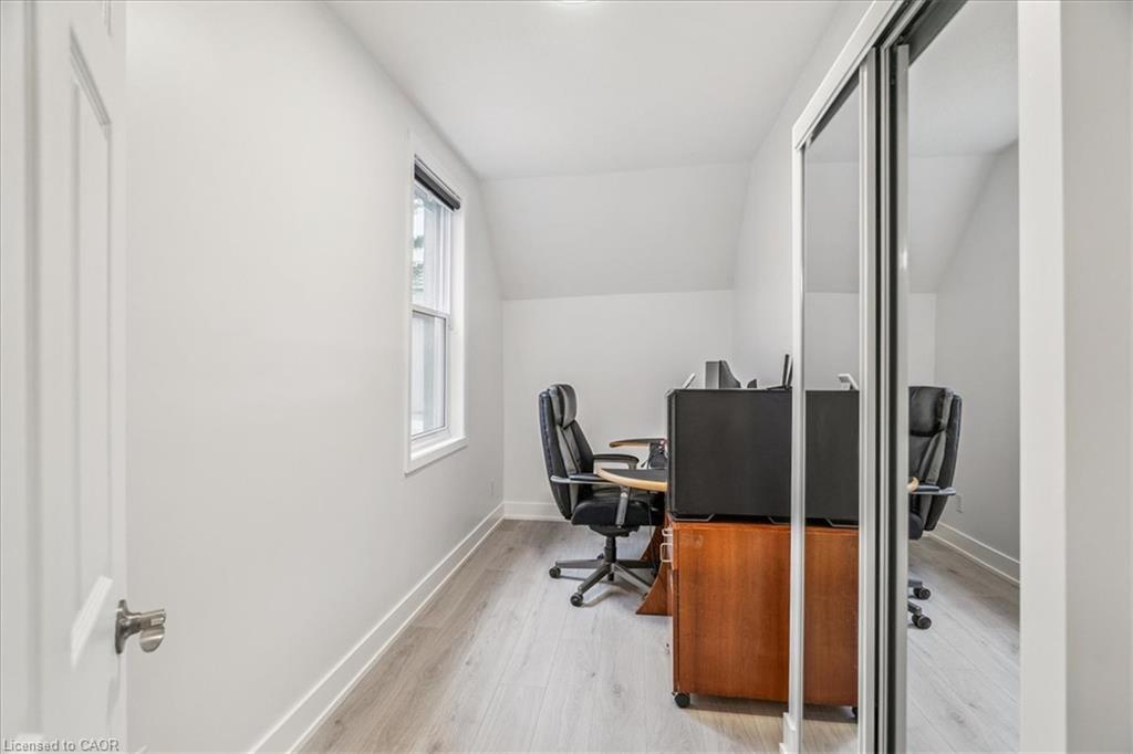 183 Market Street Property Photo 14