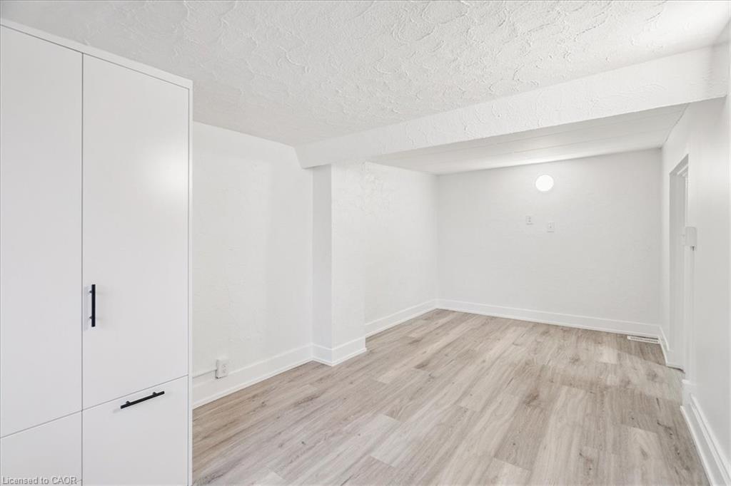 183 Market Street Property Photo 31