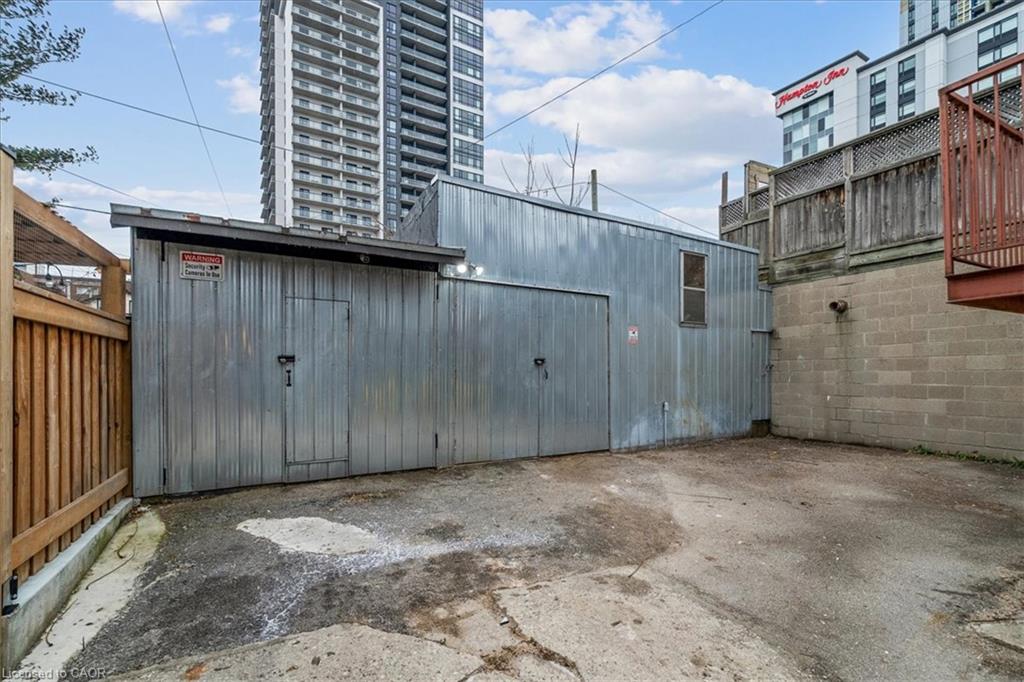 183 Market Street Property Photo 37