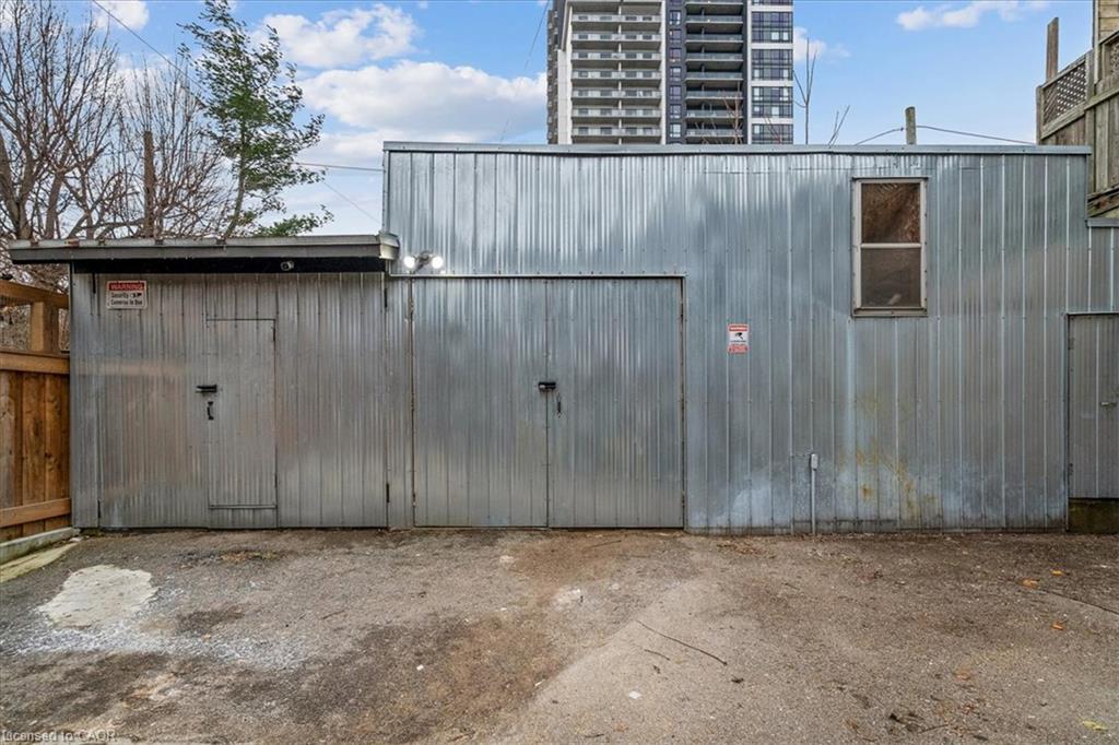 183 Market Street Property Photo 39
