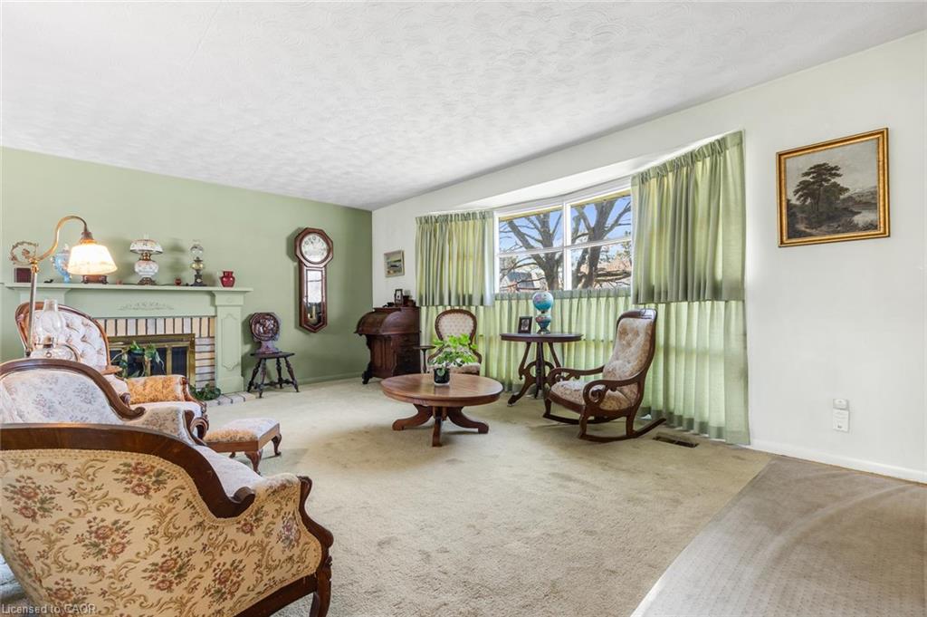 227 Sandwell Drive Property Photo 24