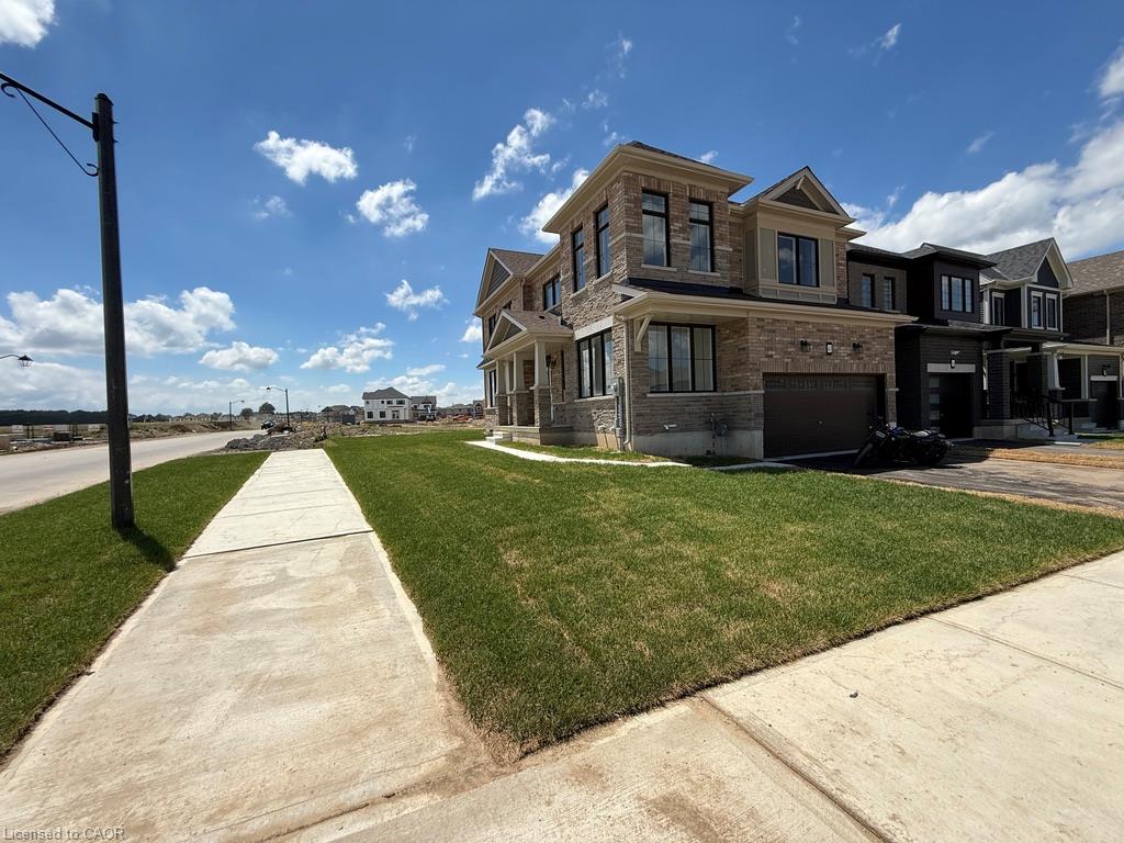 40 Turnbull Drive Property Photo 2
